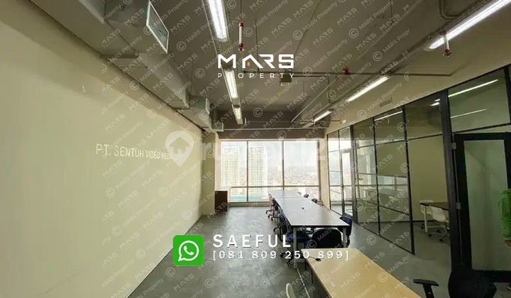 OFFICE SPACE SOHO CAPITAL SIZE 137 SQM FURNISHED
