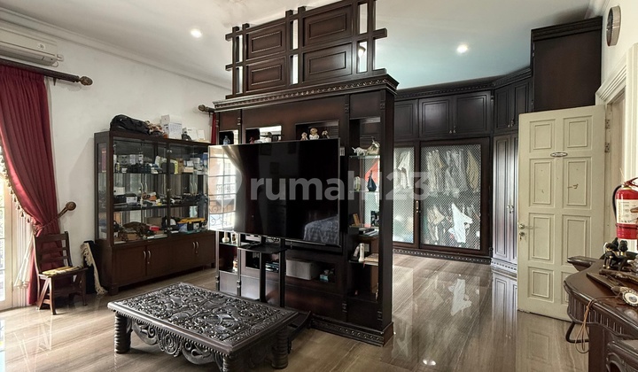 LUXURIOUS HOUSE, AMERICAN CLASSIC, CIRENDEU - SOUTH TANGERANG 2