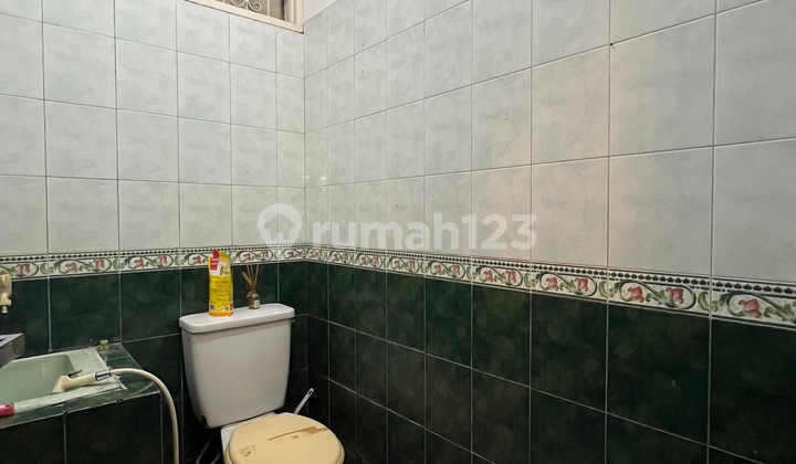 RUMAH SIAP HUNI. LEBAK BULUS, JAKARTA SELATAN 2