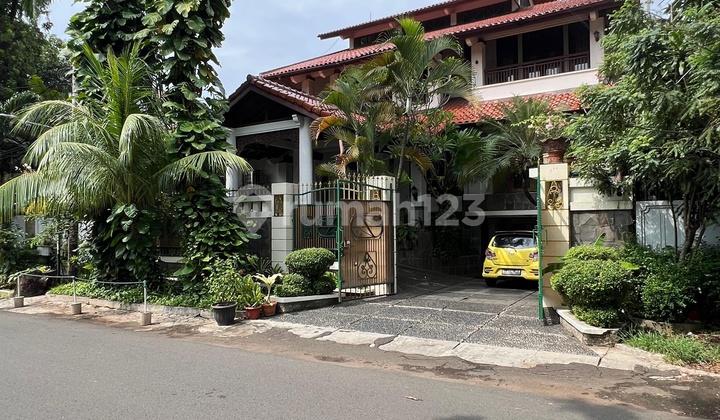 RUMAH CLASSIC MEDITERANIA SENOPATI AREA DEKAT SCBD