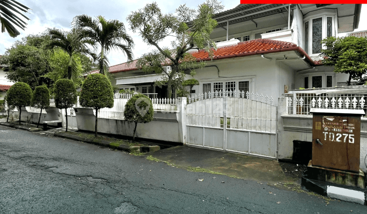 For Sale Rumah Lebak Bulus Dalam Komplek Besar, Posisi Hook, Jalan Lebar 1