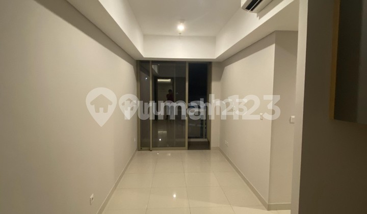 DIJUAL SUPER MURAH APARTEMEN TAMAN ANGGREK RESIDENCES JAKARTA BARAT 3 BEDROOM SEMI FURNISHED