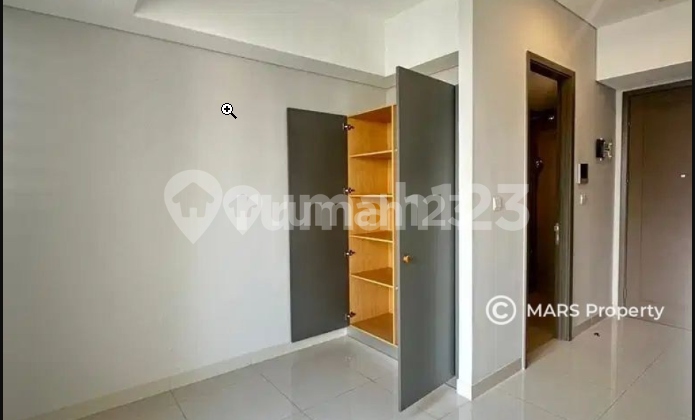 FOR SALE TAMAN ANGGREK RESIDENCES APARTMENT WEST JAKARTA STUDIO SEMI-FURNISHED