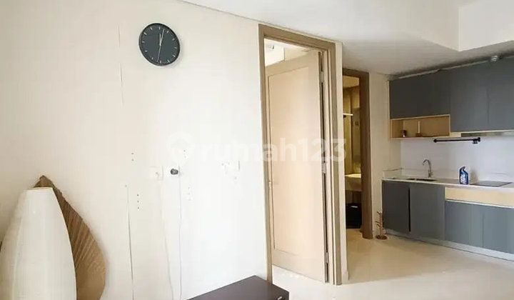 FOR SALE APARTEMEN TAMAN ANGGREK RESIDENCES JAKARTA BARAT 1 BEDROOM SEMI FURNISHED 