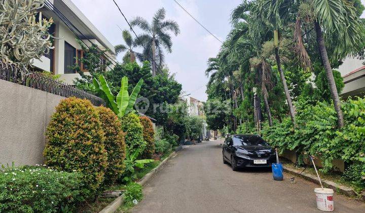 Rumah 1 1/4 Lantai Komplek Amandole di Kota Bambu Utara Jakarta 1