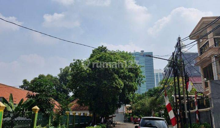 Rumah Shm 2 Lantai Ada Kamar Kost Letak Strategis Di Kebayoran Baru Jakarta 1