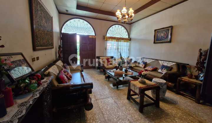 Rumah Lama Strategis Di Kebayoran Lama Jakarta Selatan 2