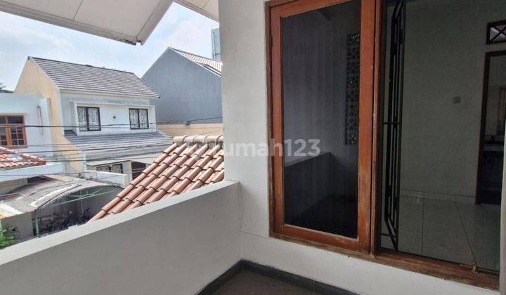 Rumah Shm 2 Lantai Lokasi Strategis Di Gandaria Jakarta 2