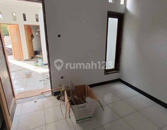 Rumah Siap Huni, Carpot Bisa 3 Mobil Di Mlati, Sleman 2