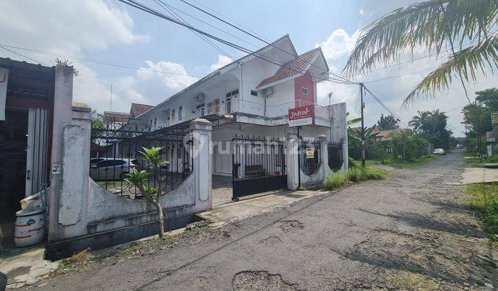 DIJUAL CEPAT KOST - KOSTAN 21 KAMAR DEKAT SPBU UII 2