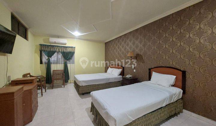HOTEL BINTANG 2 DIJUAL CEPAT BU DEKAT AMPLAZ 4