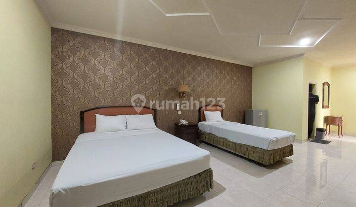 HOTEL BINTANG 2 DIJUAL CEPAT BU DEKAT AMPLAZ 7