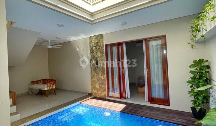 Villa Cantik Siap Huni Dekat Pantai Melasti Di Kuta, Bali 1