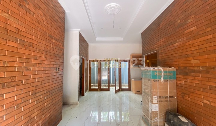 Beautiful Cheap House with Large Land Near Chicken Church in Borobudur