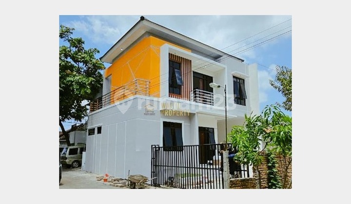 Rumah 2 Lantai di Cluster Dekat Transmart Maguwoharjo Sleman