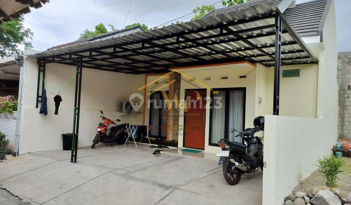 Dijual Murah Rumah Second Dekat Pasar Gentan 2