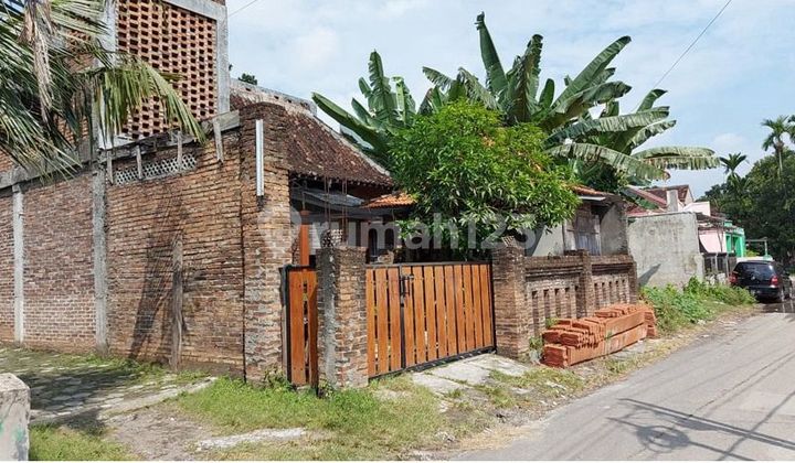For Sale Quickly Mrs. House in Umbulharjo, Jogja City