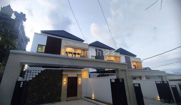 Villa Cantik Siap Huni Di Jl. Dharmawangsa Nusa Dua Bali
 1