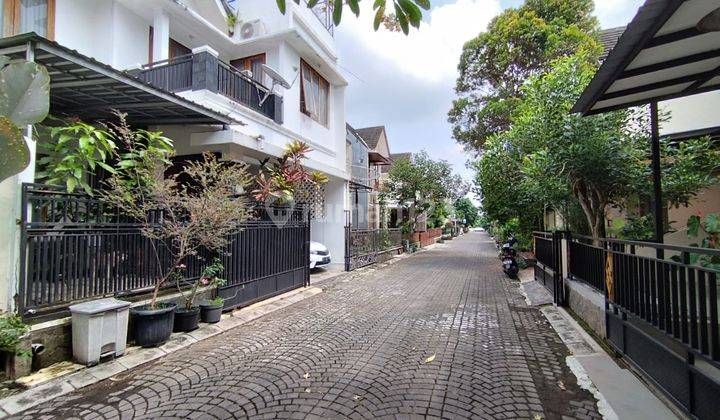 Rumah 2 Lantai Harga Nego, Dekat Kampus Umy Jual Murah 2