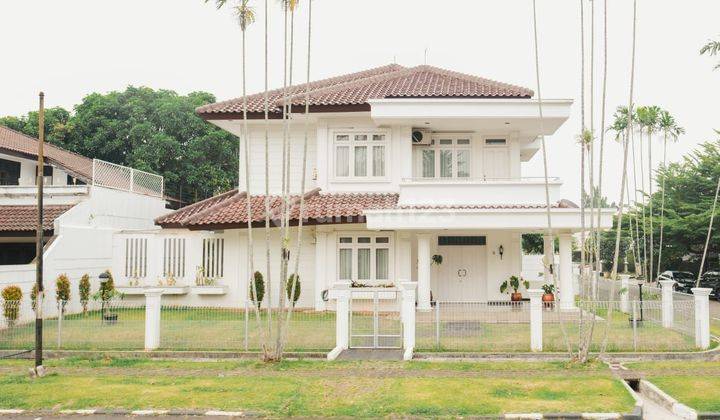 Dijual Cepat Rumah Mewah Posisi Hook Di Villa Cinere Mas
 2