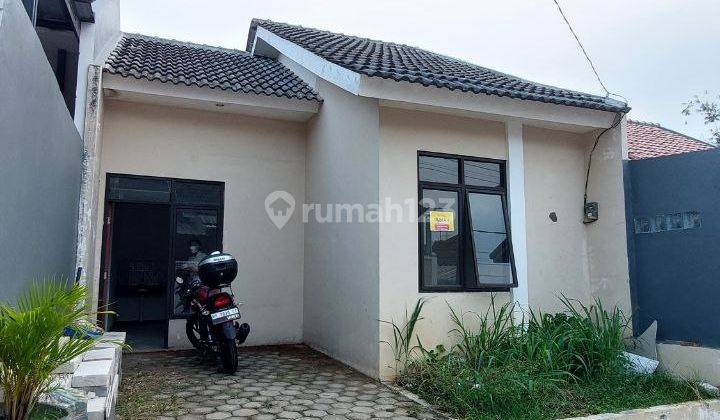 Rumah Dijual 2 Kamar Tidur Di Dekat Stasiun Depok 1