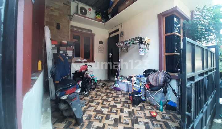 FOR SALE FAST READY-TO-OCCUPY FURNISHED HOUSE IN HOUSING ESTATE WITH SPLIT SHM CERTIFICATE 2