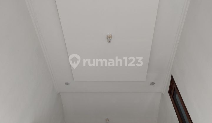 Rumah Baru 2 Lantai 3 Kamar Tidur 400Jutaan All in SHM Perkavling Deket Stasiun  2