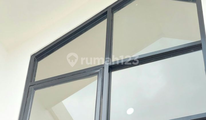 Rumah Baru Unit Terakhir Semi 2 Lantai Lokasi Strategis 3Km Ke Stasiun Depok