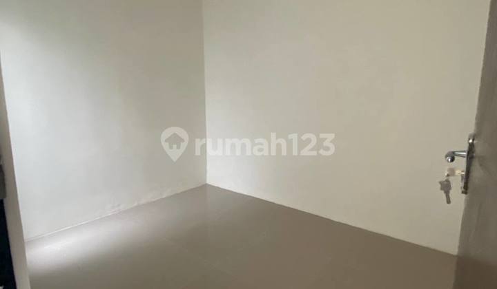 Rumah Cantik 10 menit Stasiun Depok Lama Konsep Mezzanine 2