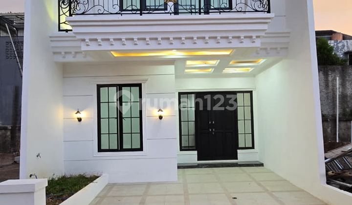 Exclusive American Classic House in Citayam Depok Exclusive American Classic House in Citayam Depok