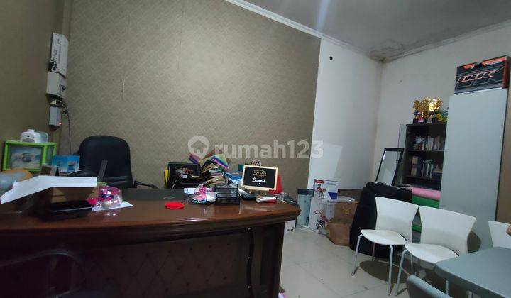 Dijual Rumah Kost aktif dan 2 Toko di Pleburan Semarang  2