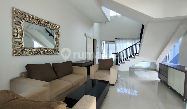 Dijual Rumah Mewah di Graha Candi Golf Semarang Atas 2