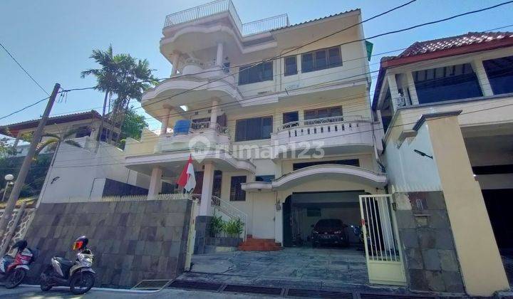 Dijual Rumah Tiga Lantai di Jangli Tembalang Semarang  2