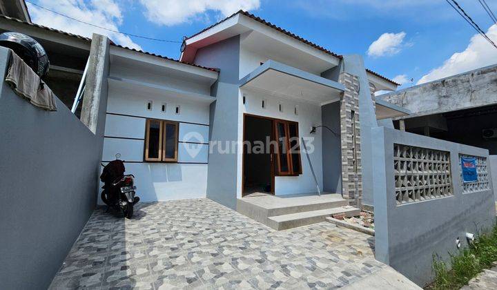 Dijual Rumah Baru di Wolter Monginsidi Pedurungan Semarang  1