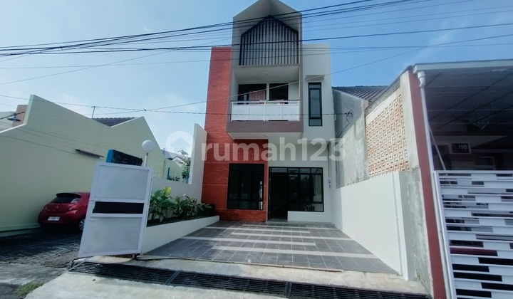 Rumah 2 Lantai Dekat Akses Tol Di Jaten Pedurungan Semarang  1