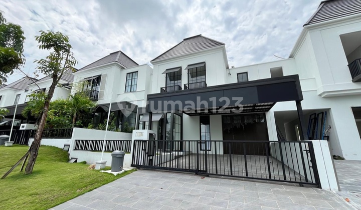 Dijual Rumah Siap Huni Depan Danau Citragrand Tembalang Semarang 1