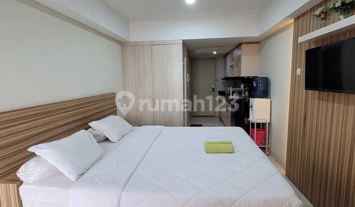 For Sale Fully Furnished Apartment at Simpang 5 Semarang 2