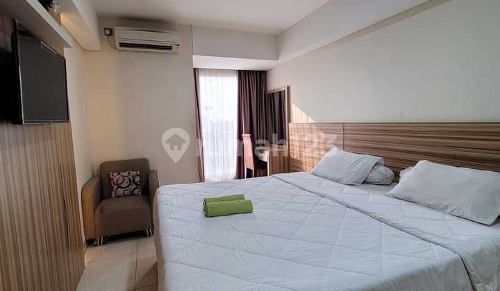 For Sale Fully Furnished Apartment at Simpang 5 Semarang 1