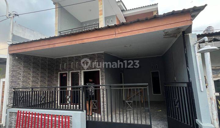 Rumah Full Renovasi Dekat Kampus Undip Banyumanik Semarang  1