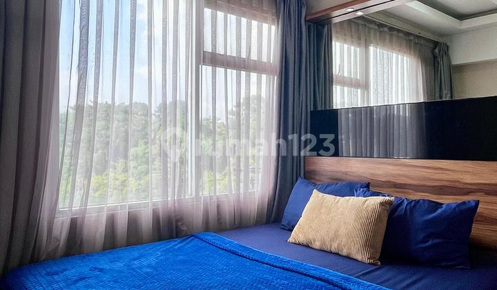 Make Your Holiday Comfortable with a Staycation at This Apartment