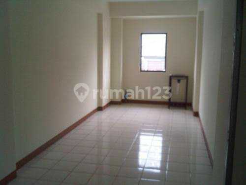 Annual 2-bedroom apartment rental with new furniture, including IPL, located in Bandung City. Annual 2-bedroom apartment rental with new furniture, including IPL, located in Bandung City.