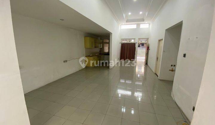 Disewa murah rumah di Citra Garden 5.    1