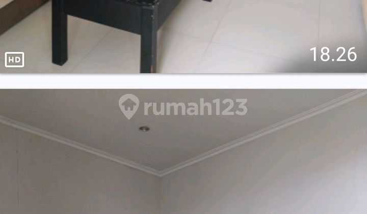 Rumah Tengah Kota Jember 2