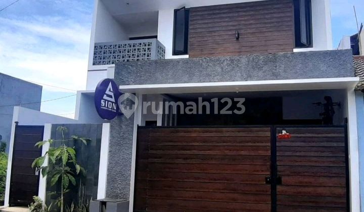 Rumah Pusat Kota Jember