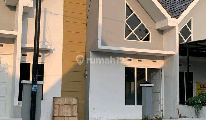 Rumah Cluster Padat Penduduk 1