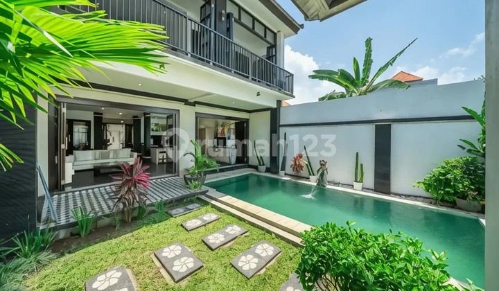For Sale Beautiful Villa With Private Swimming Pool, Walking Distance To Canggu Beach, Bali