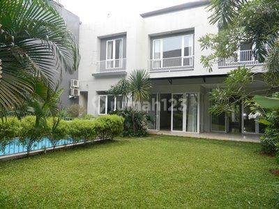 For Rent Fabulous Atmosphere Of House Compound In Kemang 1