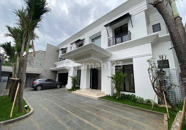 Brand New Morden Classic House In Cilandak Cipete