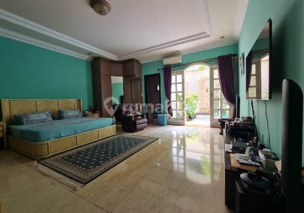 Beautiful Stand Alone With Furnished In Bangka South Jakarta