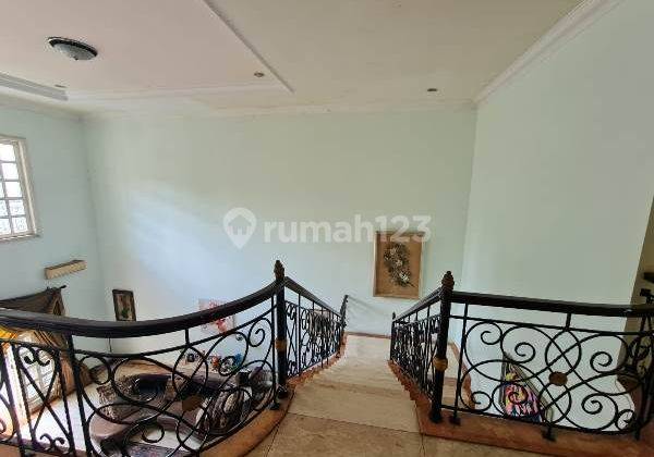 Beautiful Stand Alone With Furnished In Bangka South Jakarta
